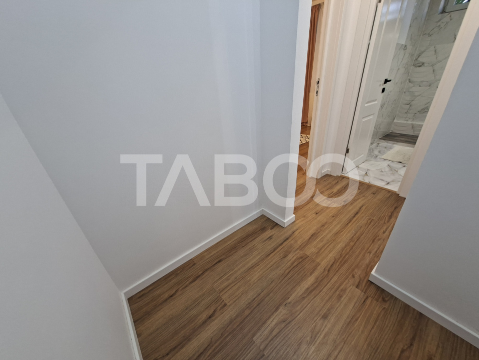 Apartament de vanzare 2 camere balcon si pivnita clinica Paltinul