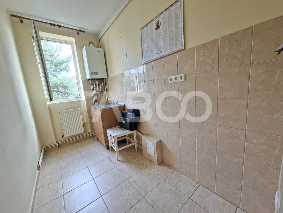 Apartament de vanzare 2 camere balcon si pivnita Rahovei