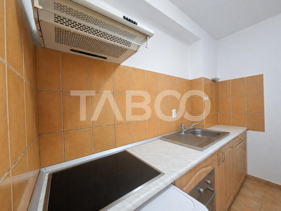 Apartament de vanzare 2 camere bloc cu lift Broscarie Opera Residence