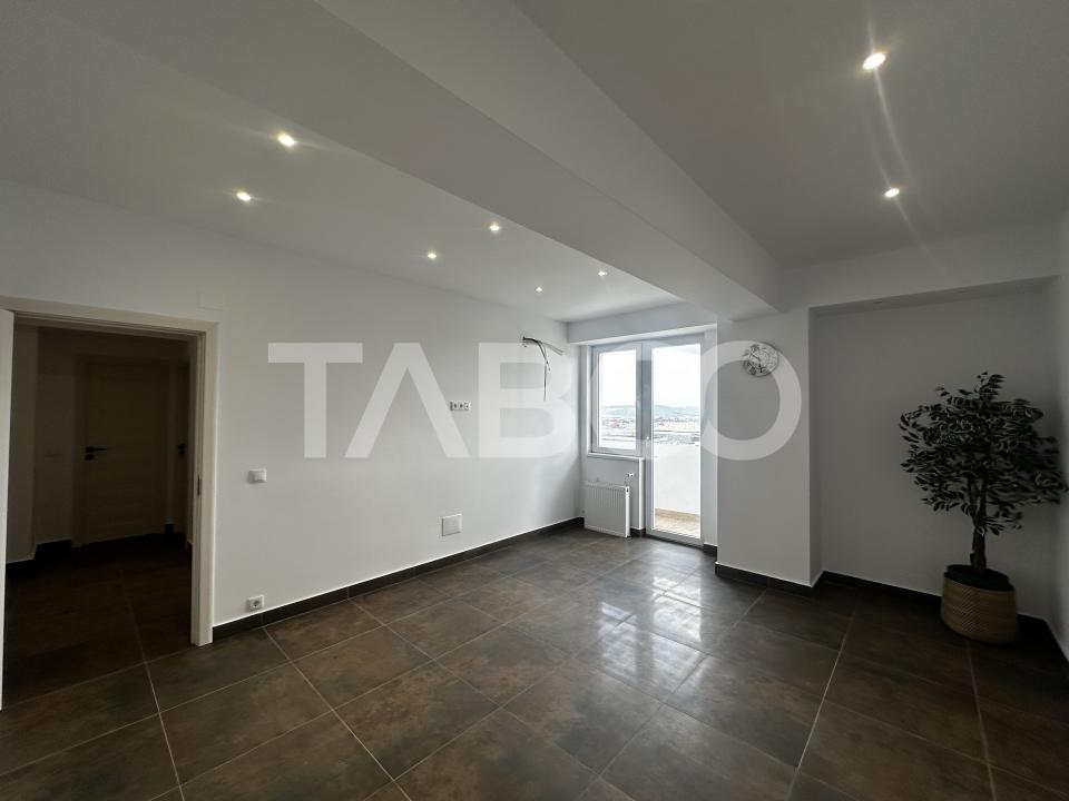 Apartament de vanzare 2 camere bucatarie separata etaj intermediar