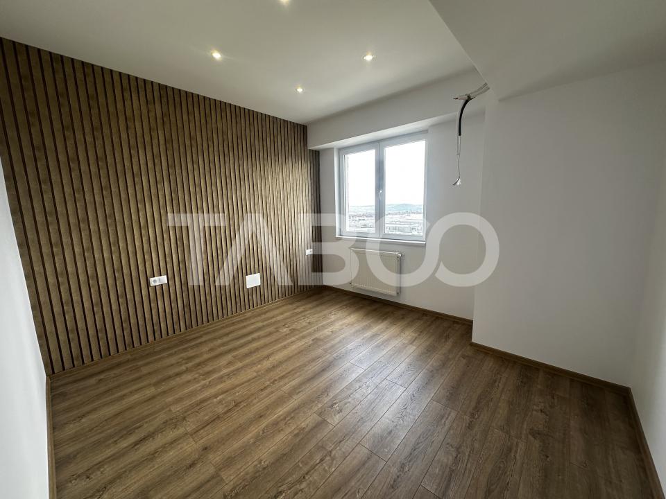 Apartament de vanzare 2 camere bucatarie separata etaj intermediar