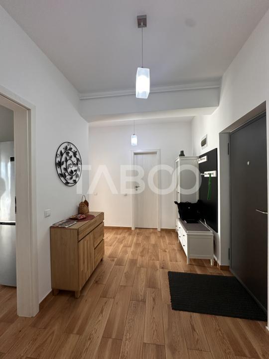 Apartament de vanzare 2 camere decomandat mobilat si utilat Piata Cluj