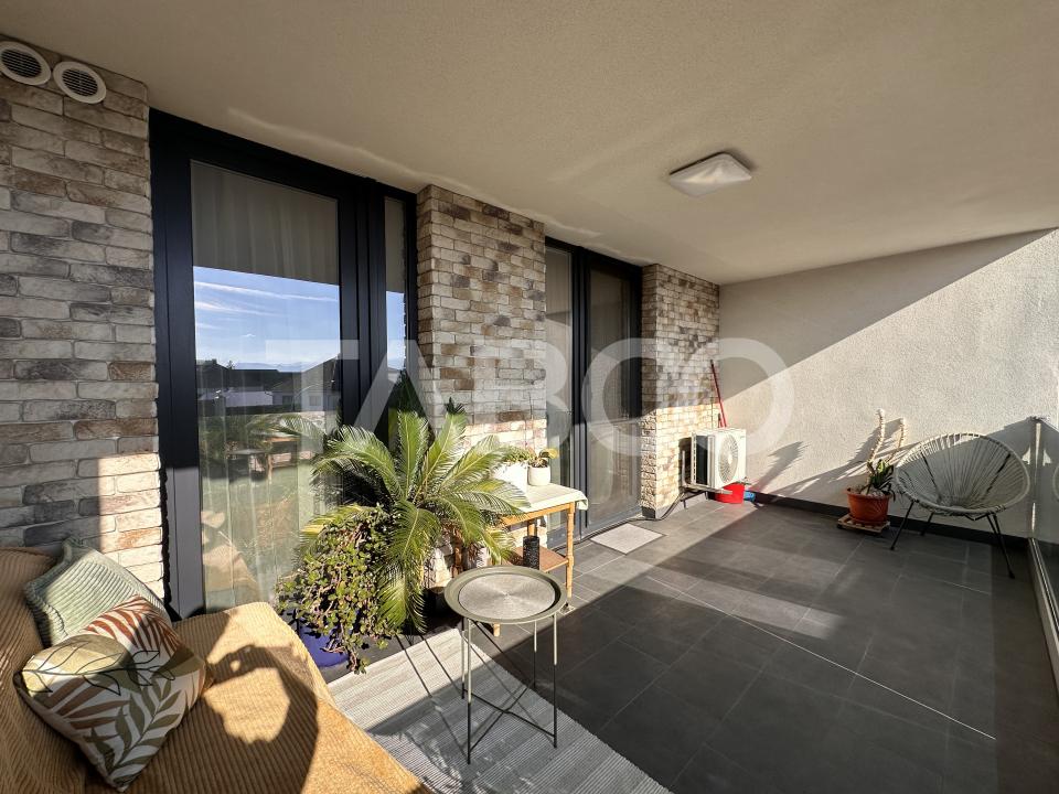 Apartament de vanzare 2 camere decomandat mobilat si utilat Piata Cluj