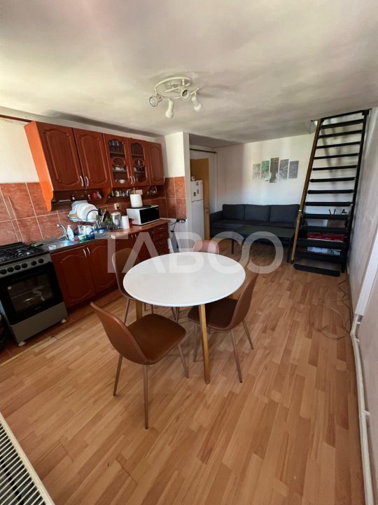 Apartament de vanzare 2 camere decomandate 53 mpu zona Lazaret Sibiu