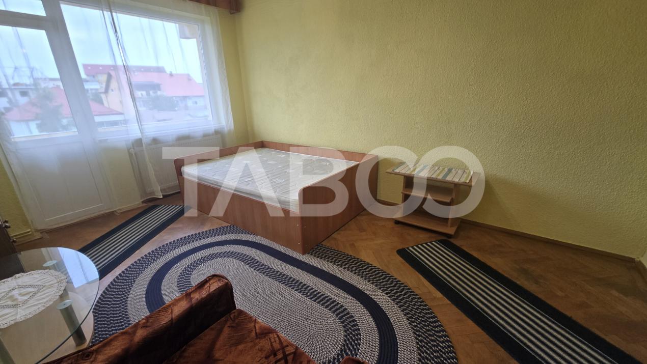 Apartament de vanzare 2 camere decomandate etaj intermediar Strand in Sibiu - Fantanii