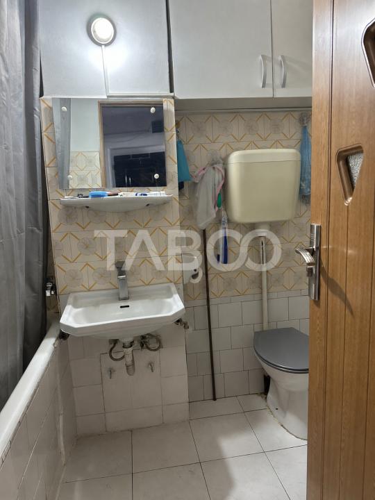 Apartament de vanzare 2 camere decomandate in zona Parcului din Strand