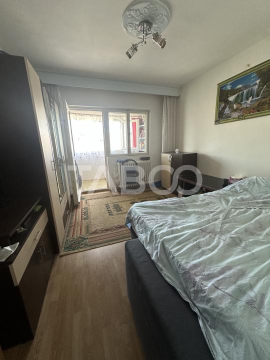 Apartament de vanzare 2 camere decomandate in zona Parcului din Strand