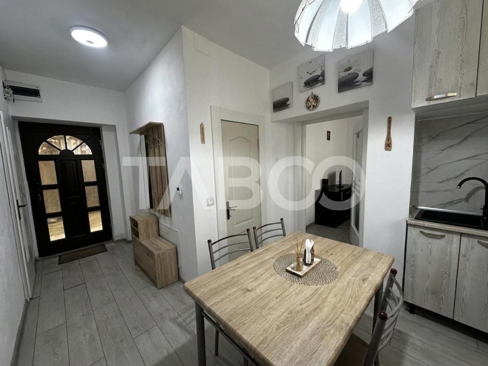 Apartament de vanzare 2 camere decomandate pivnita in Orasul de Jos