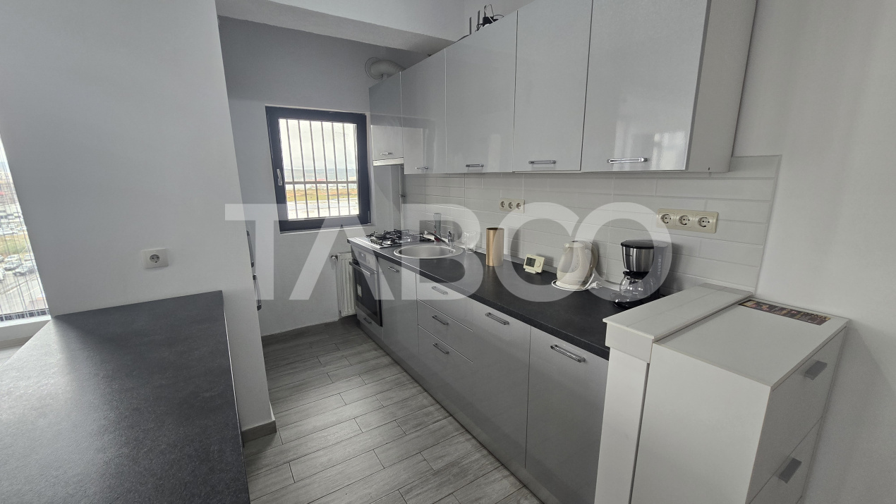 Apartament de vanzare 2 camere etaj intermediar in zona Doamna Stanca