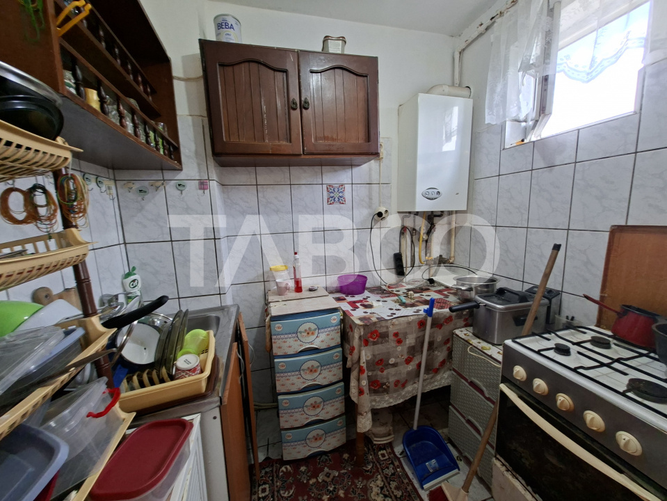 Apartament de vanzare 2 camere etaj intermediar Profi Tiglari