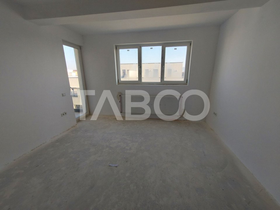 Apartament de vanzare 2 camere loc balcon parcare orientare sudica