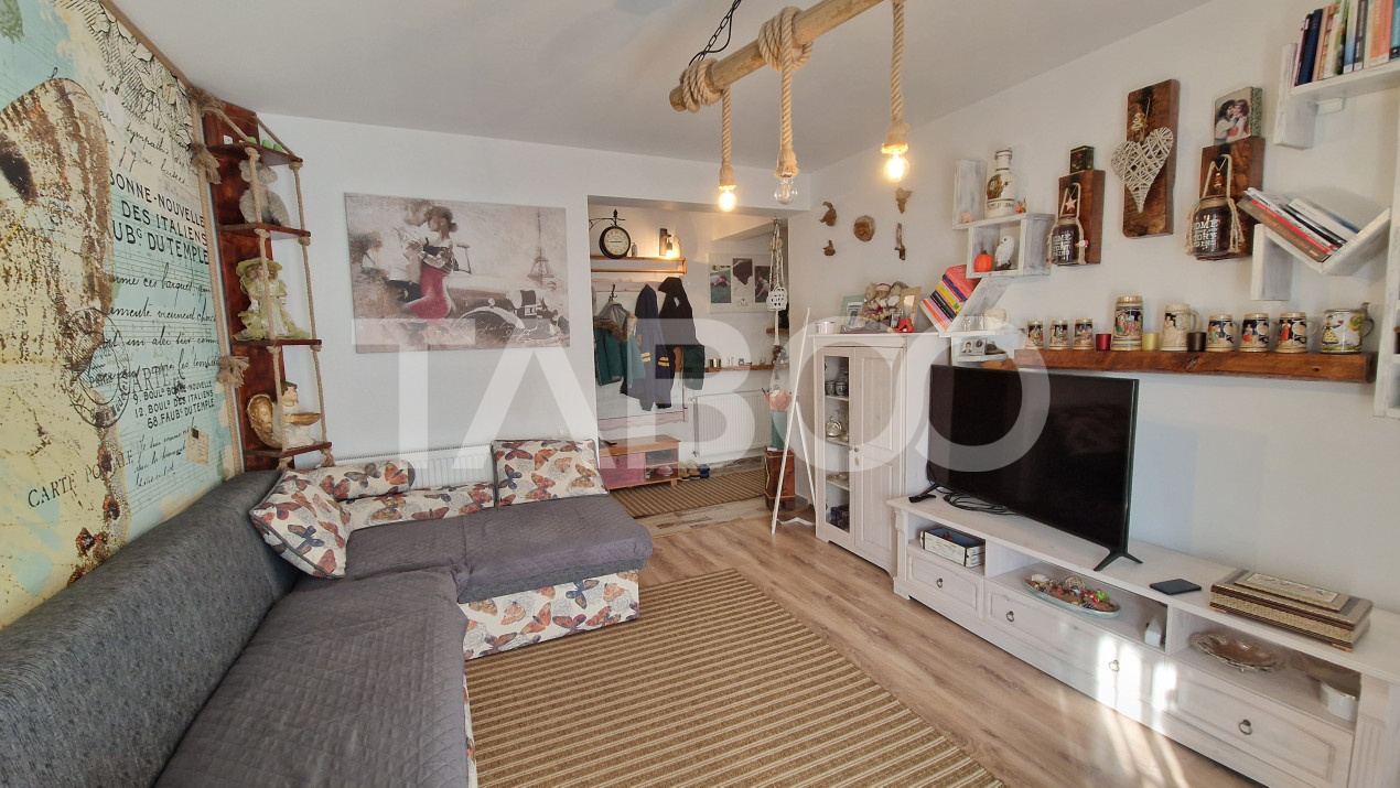 Apartament de vanzare 2 camere pod depozitare parcare si 2 balcoane