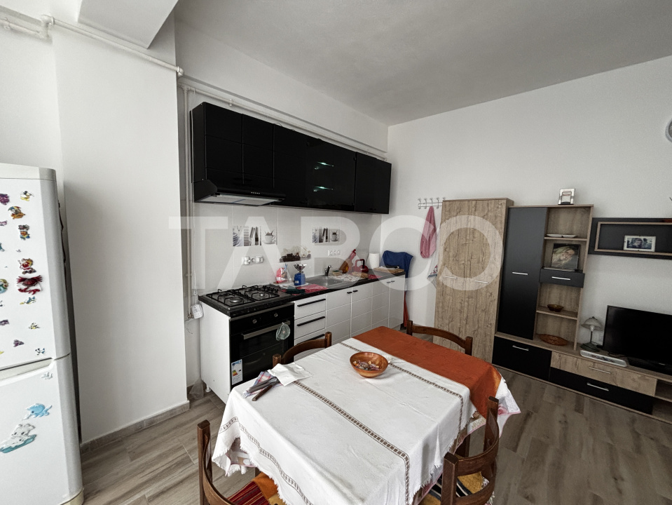 Apartament de vanzare 2 camere prima afisare zona Doamna Stanca