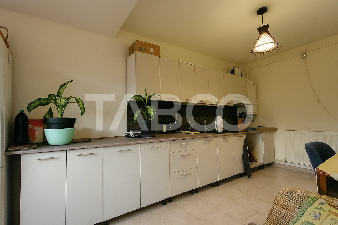 Apartament de vanzare 3 camere 128 mp utili zona Tilisca Sibiu