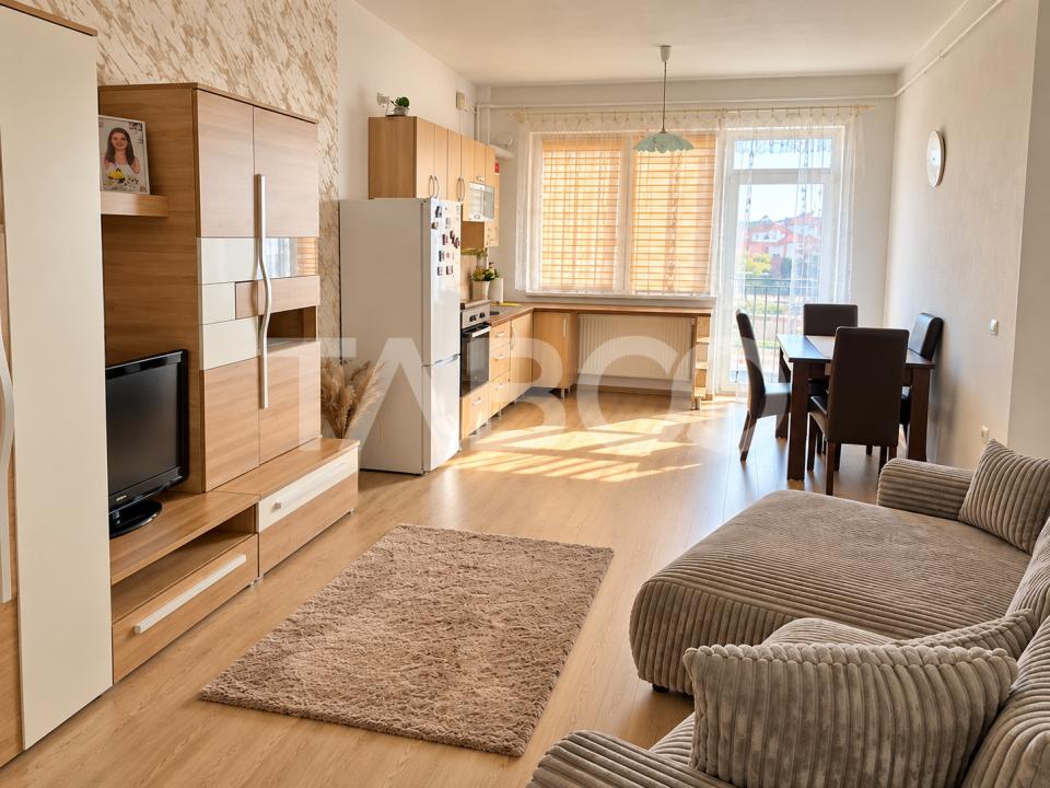 Apartament de vanzare 3 camere 2 bai balcon parcare intrare Selimbar in Sibiu - Octavian Goga