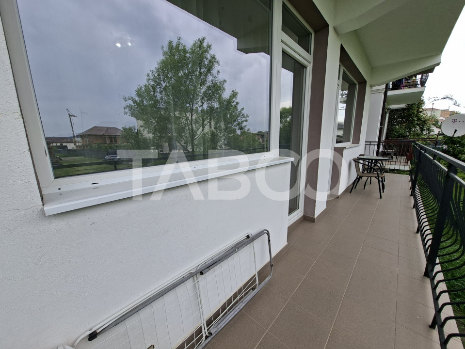 Apartament de vanzare 3 camere 2 bai balcon parcare intrare Selimbar