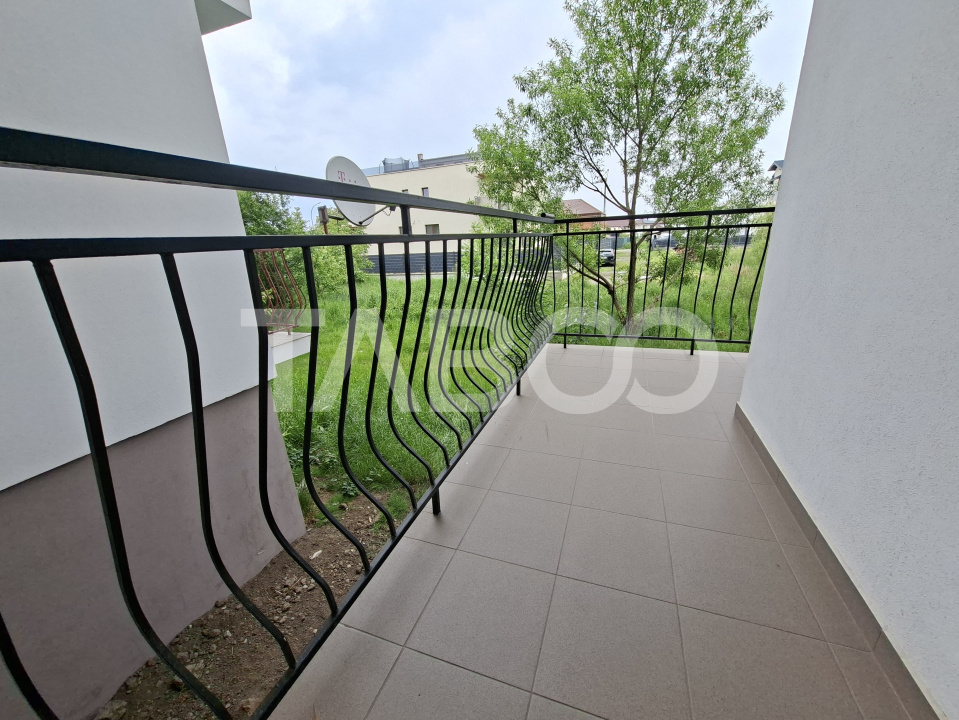 Apartament de vanzare 3 camere 2 bai balcon parcare intrare Selimbar
