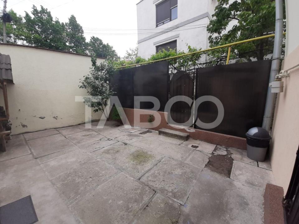 Apartament de vanzare 3 camere 47mp zona Centrala Sibiu