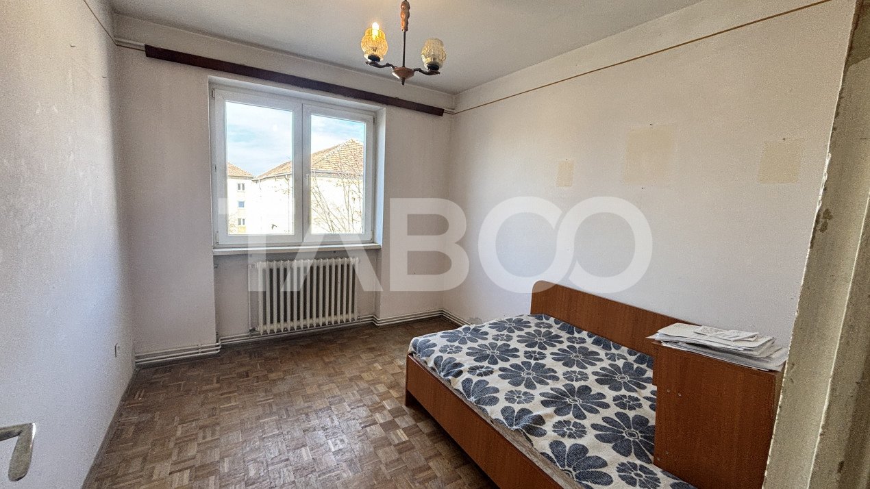 Apartament de vanzare 3 camere 62 mp utili zona Rahovei