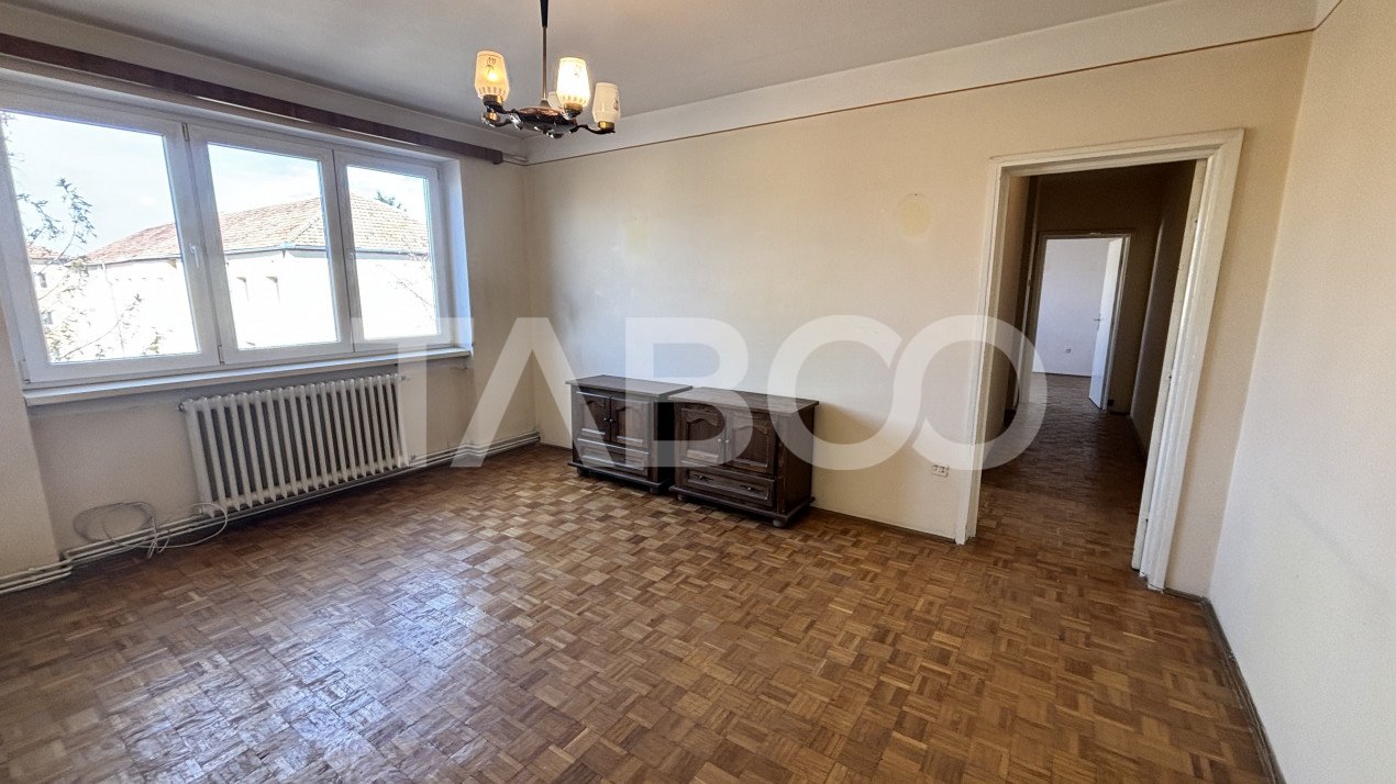 Apartament de vanzare 3 camere 62 mp utili zona Rahovei