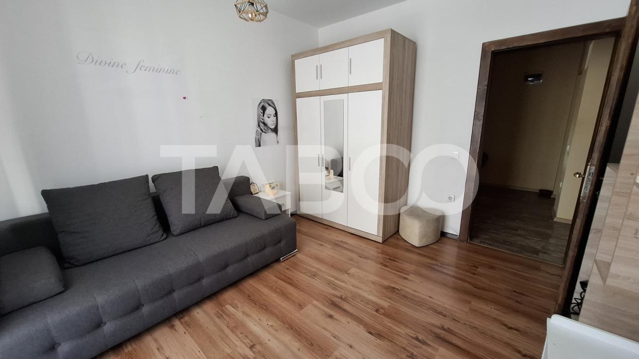 Apartament de vanzare 3 camere 68 mp etaj 1 strada Frunzei Turnisor