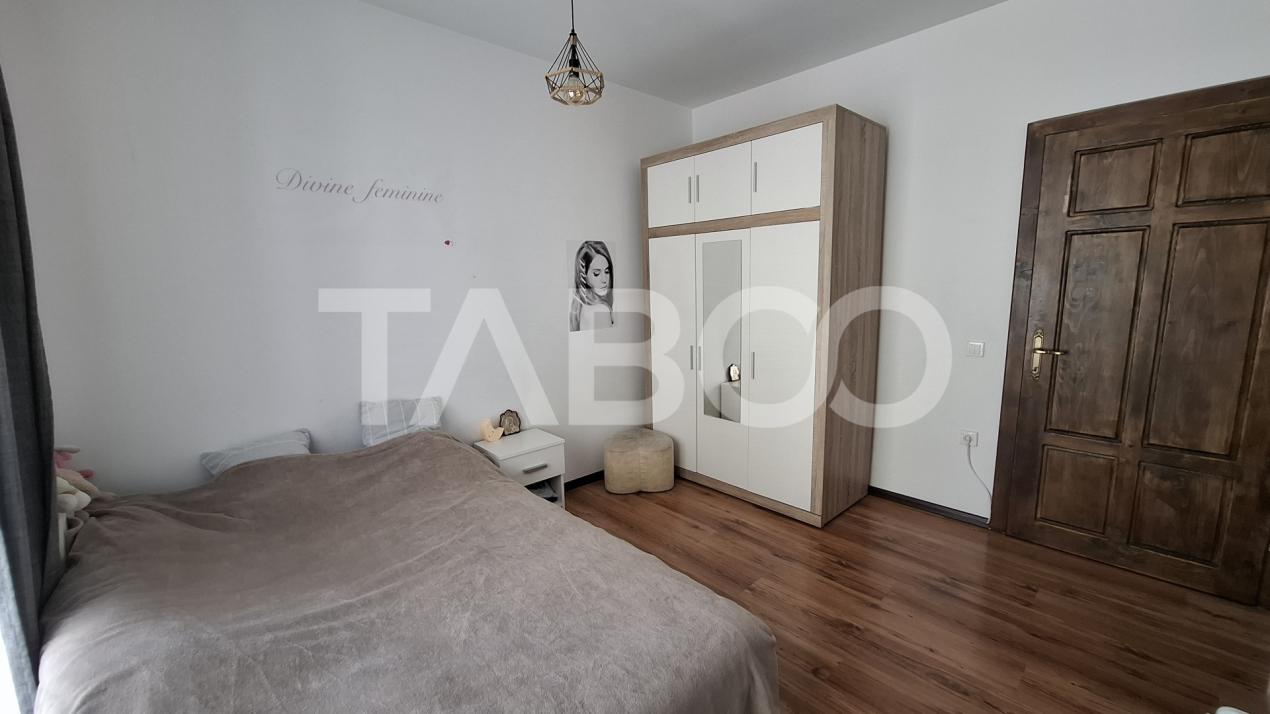 Apartament de vanzare 3 camere 68 mp etaj 1 strada Frunzei Turnisor