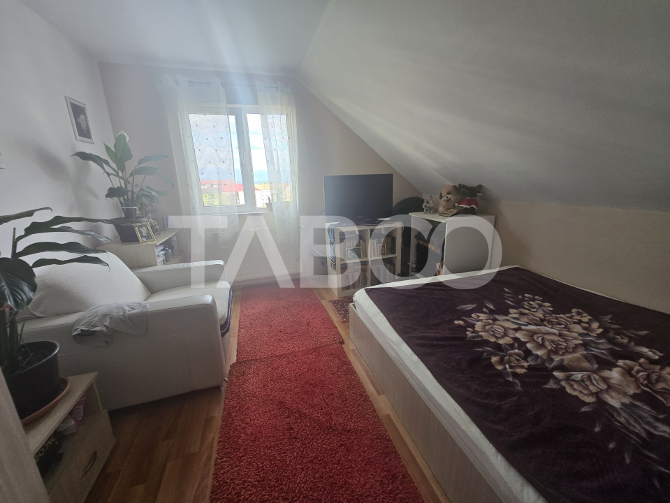 Apartament de vanzare 3 camere 77mp 2 bai si balcon Vasile Aaron Sibiu