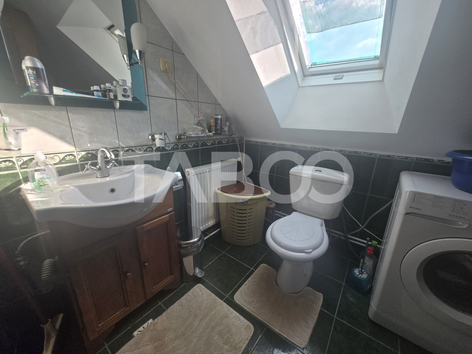 Apartament de vanzare 3 camere 77mp 2 bai si balcon Vasile Aaron Sibiu
