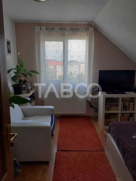 Apartament de vanzare 3 camere 77mp 2 bai si balcon Vasile Aaron Sibiu