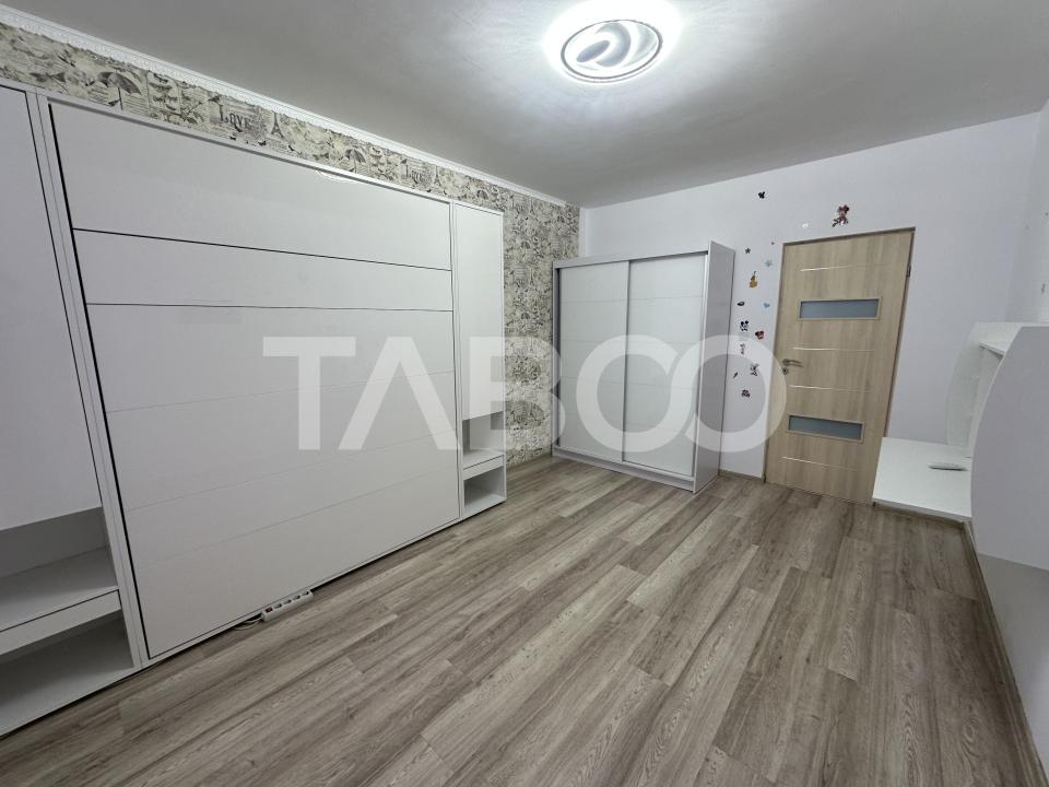 Apartament de vanzare 3 camere 78 mpu gradina 90 mp loc de parcare