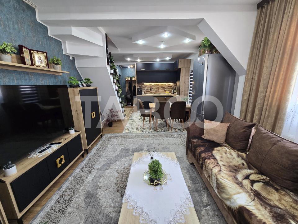 Apartament de vanzare 3 camere balcon mobilat totul nou Mihai Viteazul in Sibiu - Haiducului
