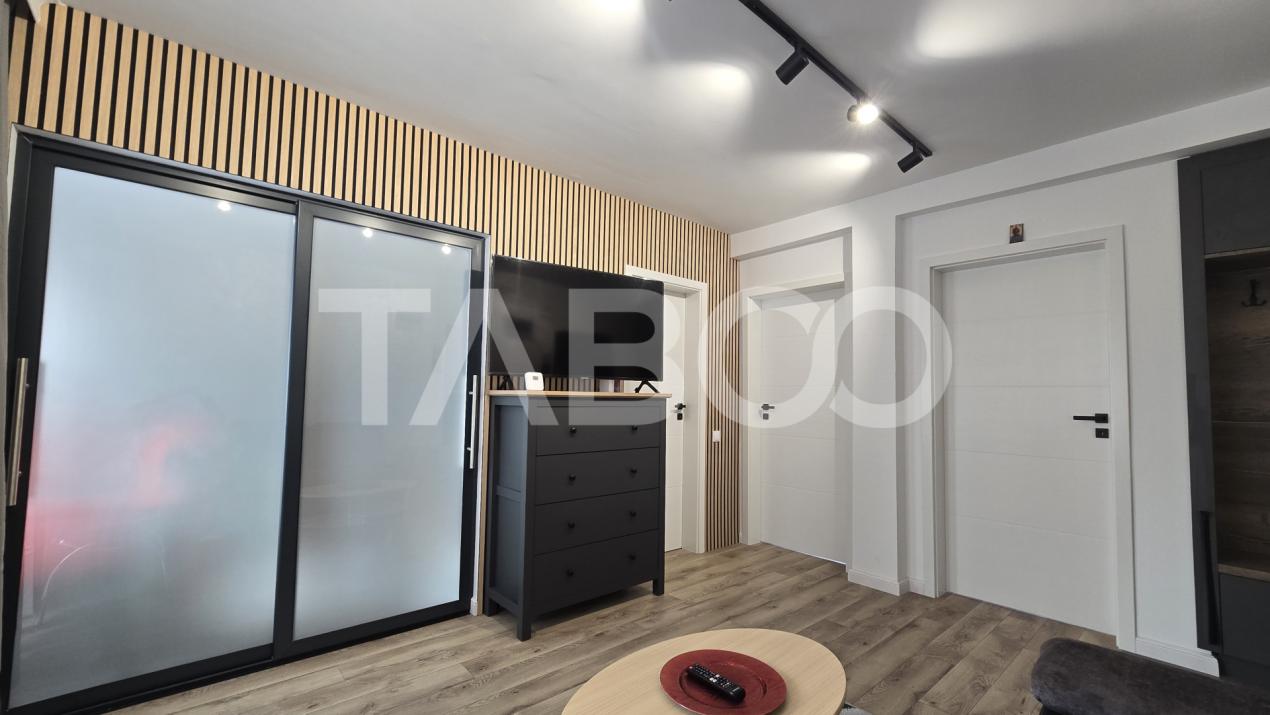 Apartament de vanzare 3 camere balcon parcare zona Shopping City Sibiu