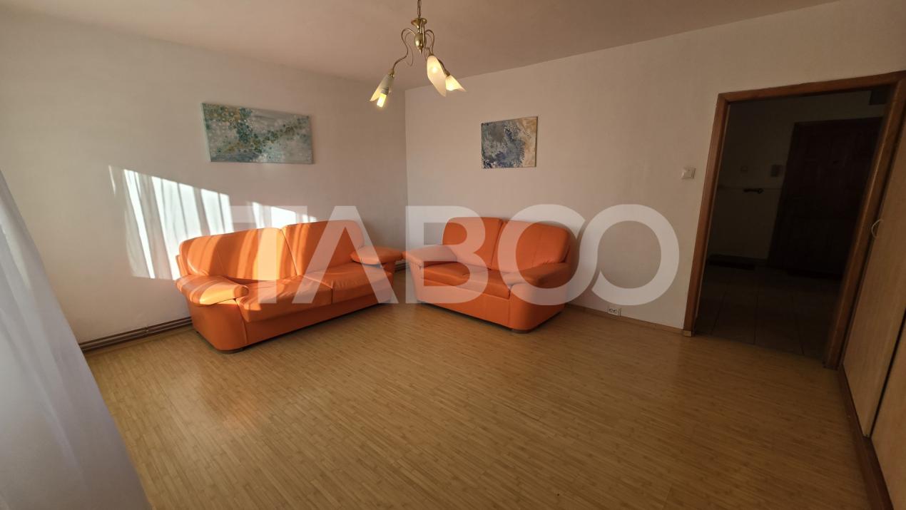 Apartament de vanzare 3 camere decomandat 2 bai 73 mpu Terezian