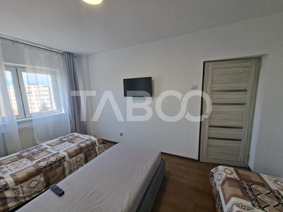 Apartament de vanzare 3 camere decomandat Mihai Viteazul bloc cu lift