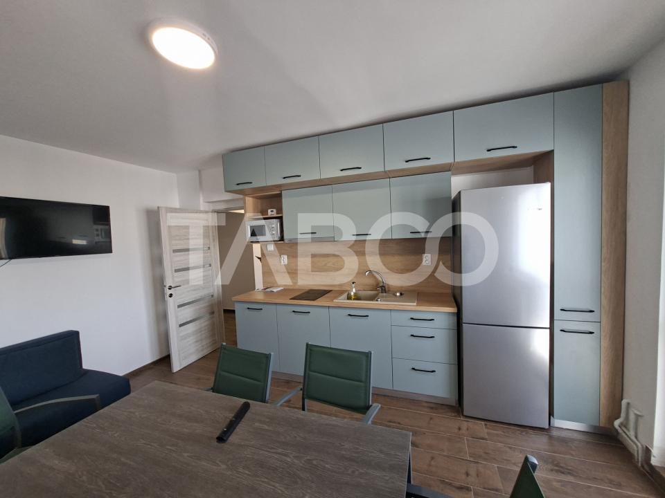 Apartament de vanzare 3 camere decomandat Mihai Viteazul bloc cu lift