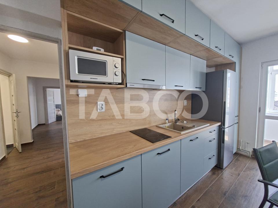 Apartament de vanzare 3 camere decomandat Mihai Viteazul bloc cu lift