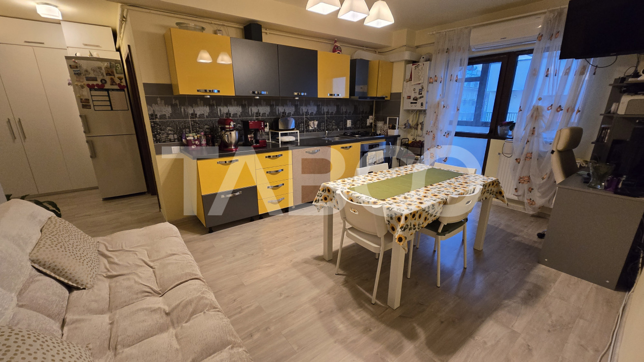 Apartament de vanzare 3 camere etaj intermediar balcon Doamna Stanca