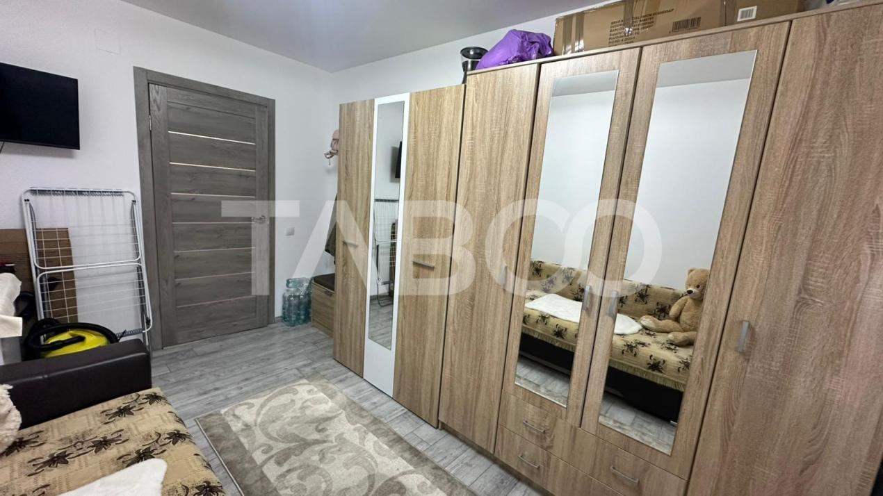 Apartament de vanzare 3 camere mobilat utilat Selimbar Sibiu 