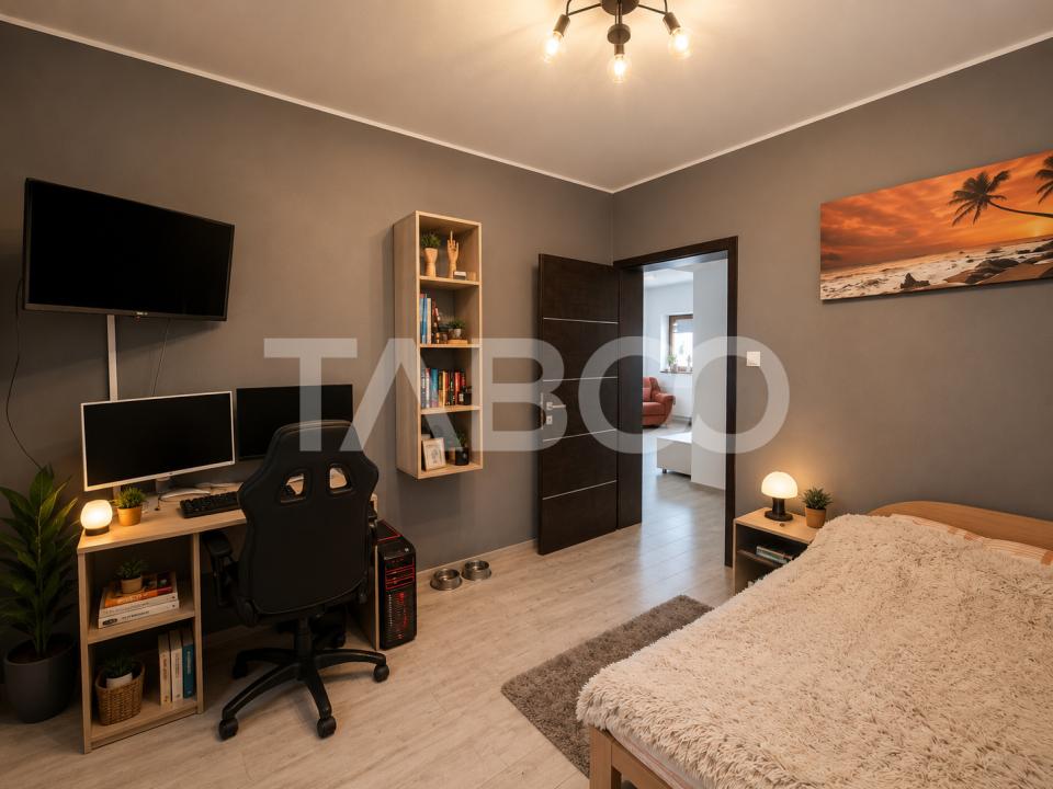  Apartament de vanzare 3 camere si gradina proprie de 147  mp