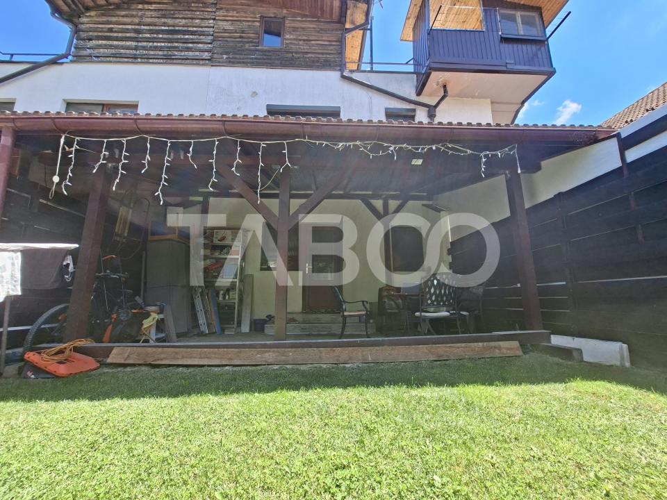  Apartament de vanzare 3 camere si gradina proprie de 147  mp