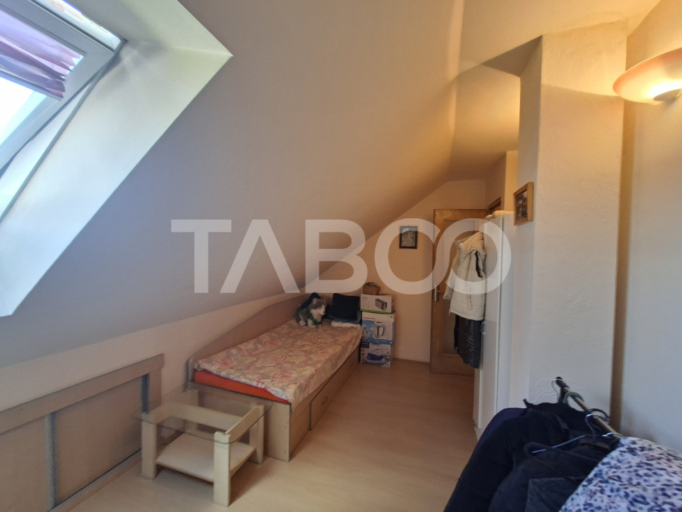 Apartament de vanzare 3 camere Terezian 70 mp utili plus balcon