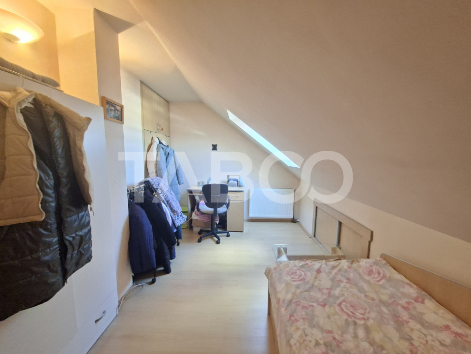 Apartament de vanzare 3 camere Terezian 70 mpu plus balcon Comision 0%