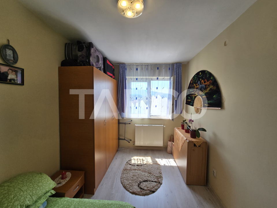 Apartament de vanzare 36 mpu 2 camere etaj 2 in Avrig zona Sticla
