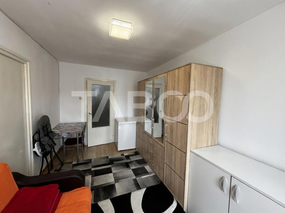 Apartament de vanzare 36mp utili 2 camere  parter  zona Tiglari