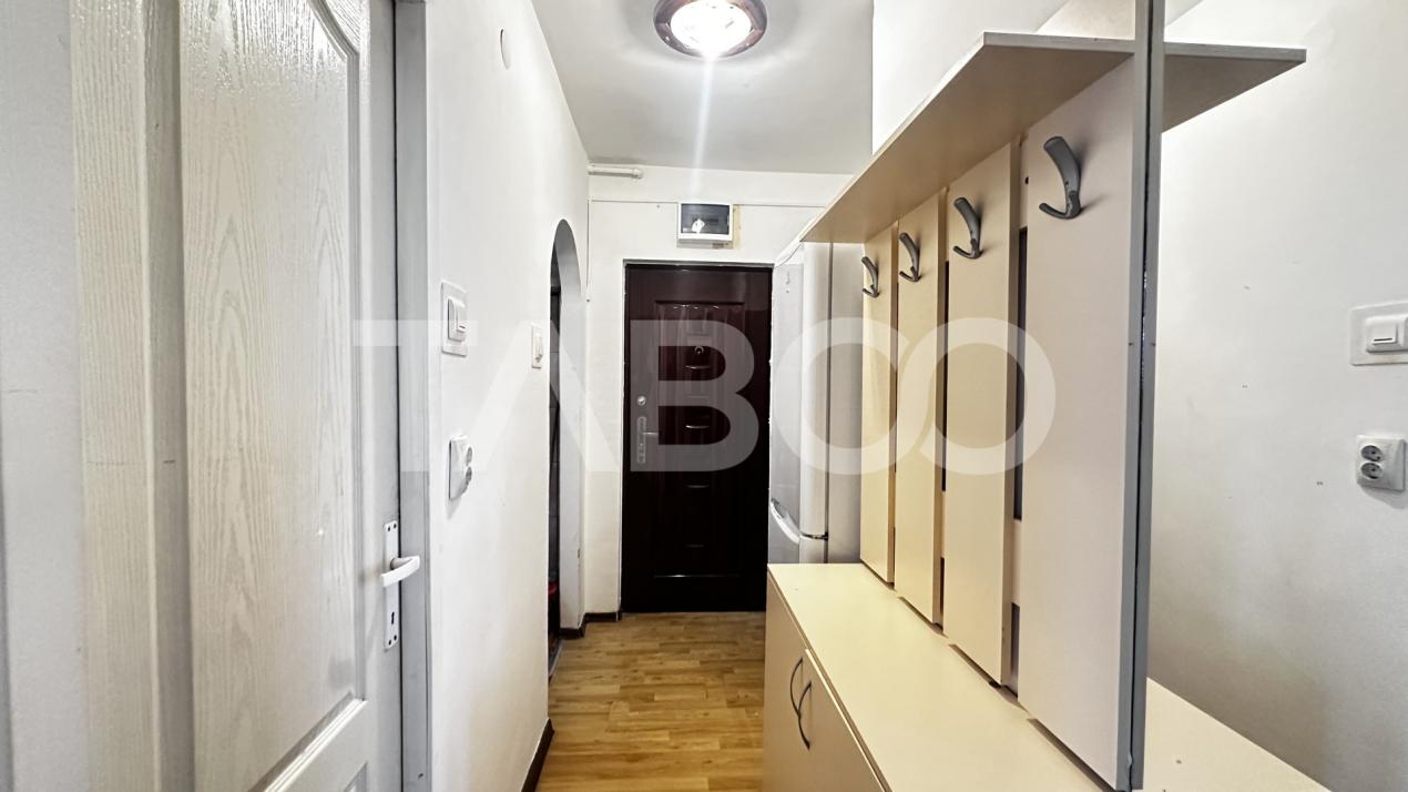 Apartament de vanzare 37 mp 2 camere  balcon zona Mihai Viteazul Sibiu