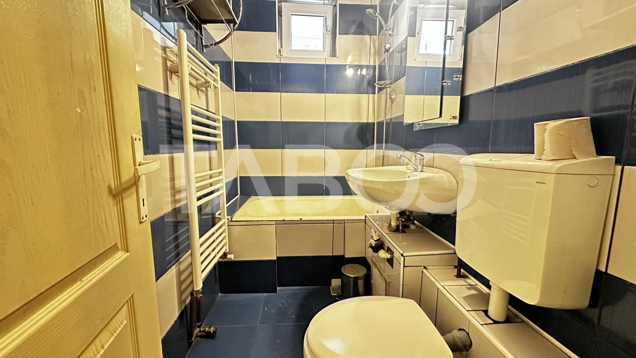 Apartament de vanzare 37 mp 2 camere  balcon zona Mihai Viteazul Sibiu