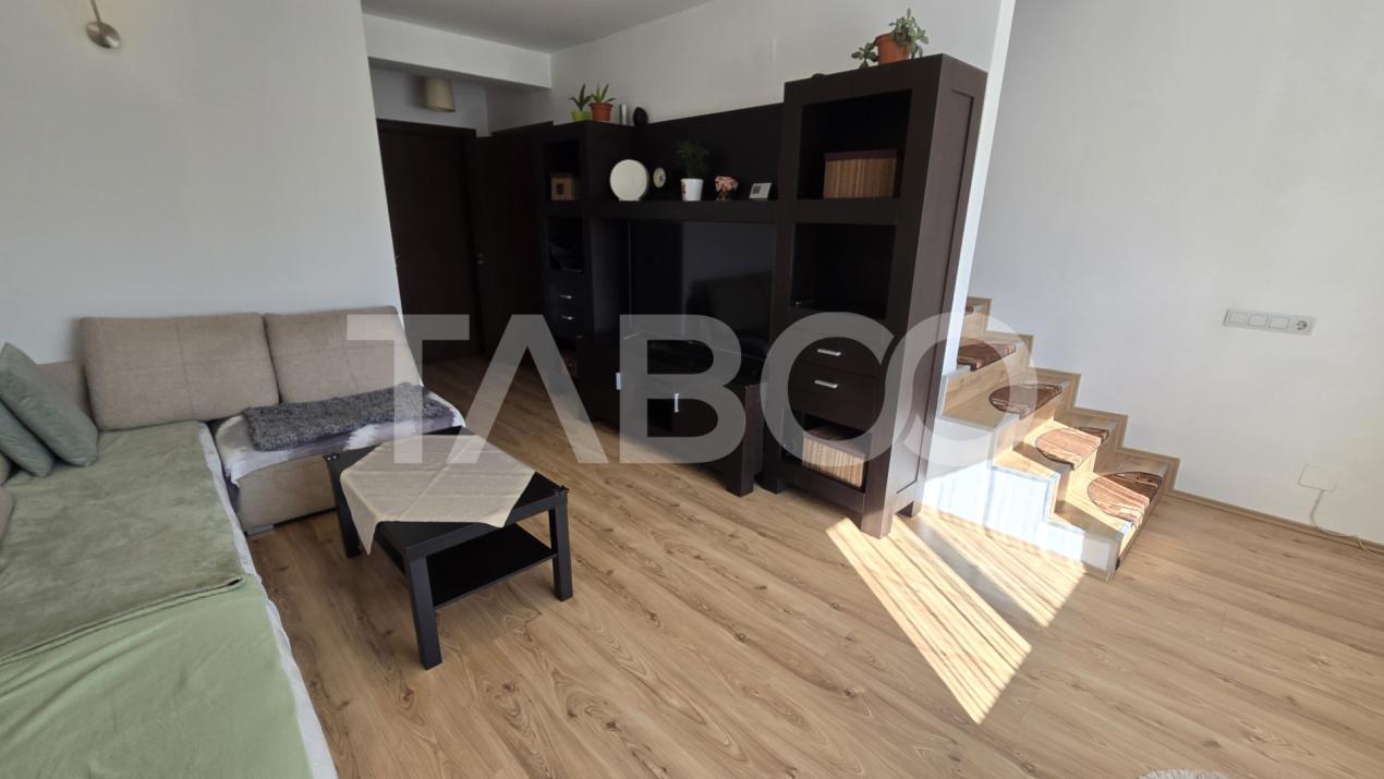 Apartament de vanzare 4 camere 2 bai garaj si curte in Turnisor