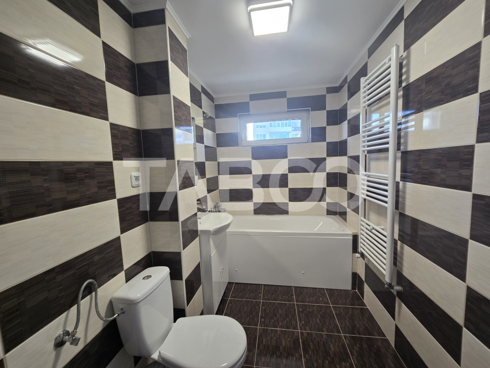 Apartament de vanzare 4 camere 72 mpu 2 bai zona Mihai Viteazu Sibiu