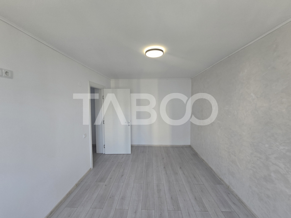 Apartament de vanzare 4 camere 72 mpu 2 bai zona Mihai Viteazu Sibiu