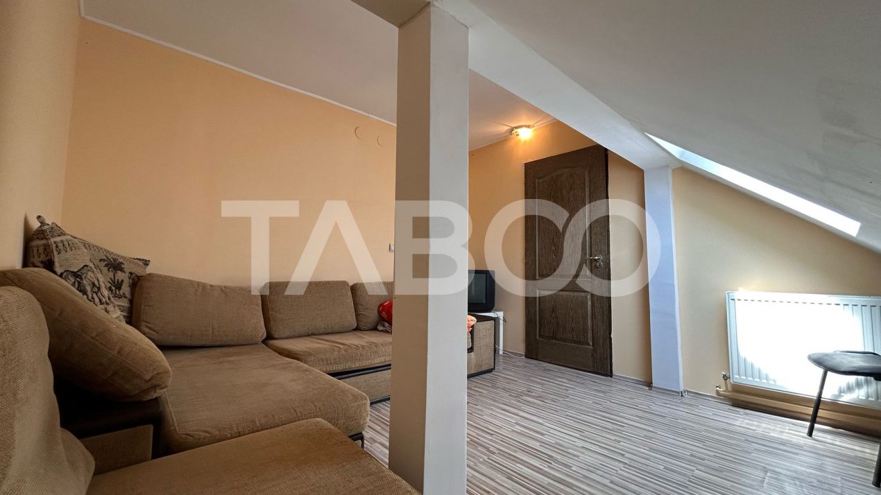 Apartament de vanzare 4 camere 90mp si balcon Vasile Aaron 